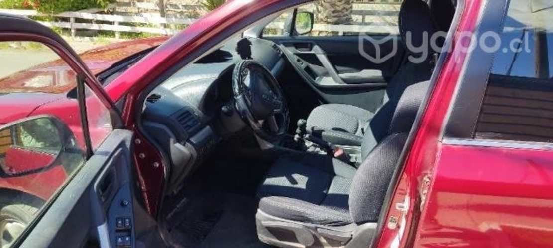 SUBARU FORESTER, año 2015