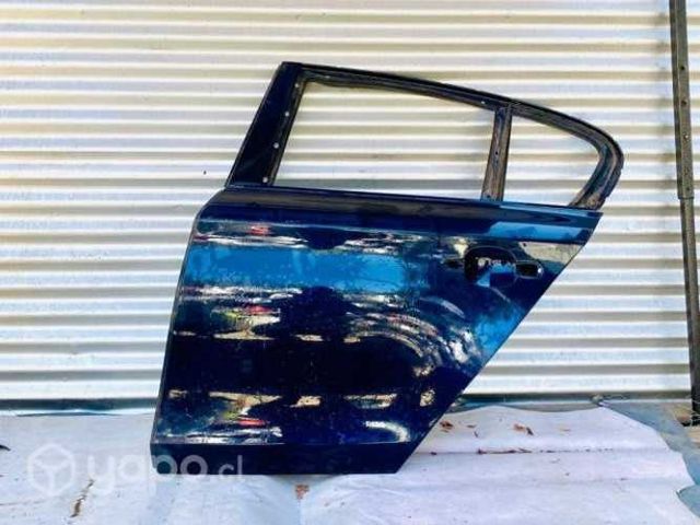 Puerta bmw serie 3 320 330 e90