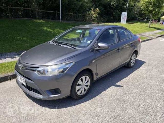 Toyota Yaris GLI 65.000 kilómetros