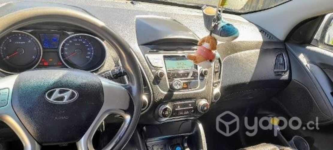 Hyundai tucson 2012 diesel