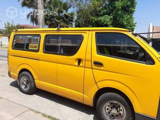 Vendo Furgón Escolar Toyota Hiace 2009