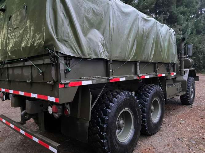 Camión militar 4x4 6x6