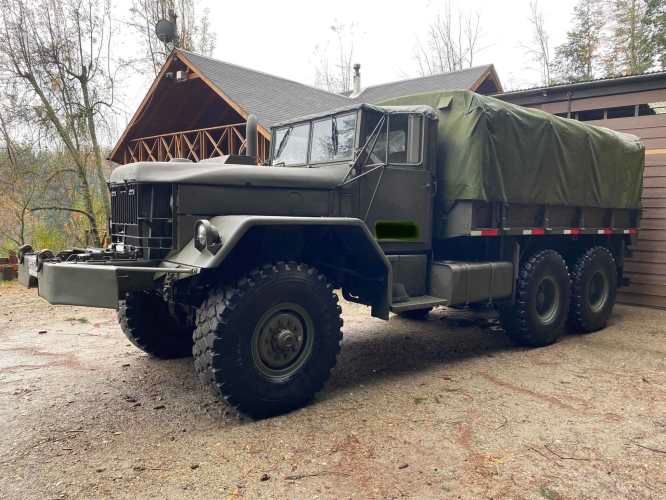 Camión militar 4x4 6x6