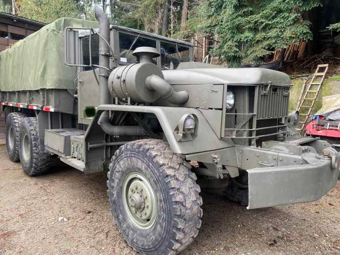 Camión militar 4x4 6x6