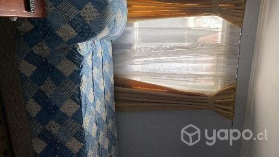 Se Ofrece Pensión Completa a pasos del Centro