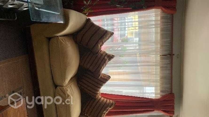 Se Ofrece Pensión Completa a pasos del Centro