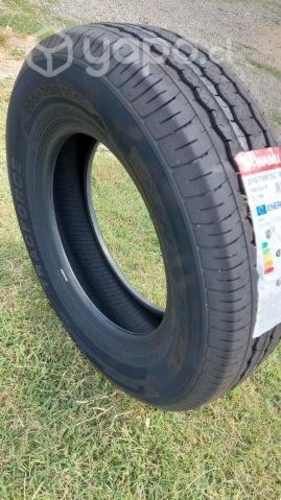 Neumáticos nuevos 205/70 R15c WANLI