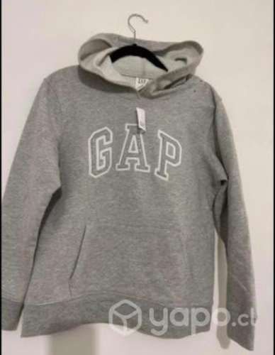 Poleron GAP nuevo talla M