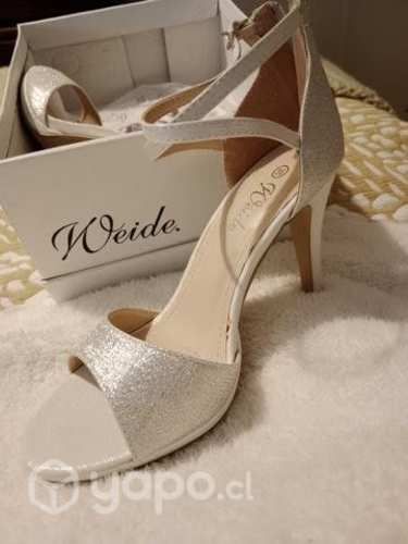 Calzado nuevo de fiesta número 36