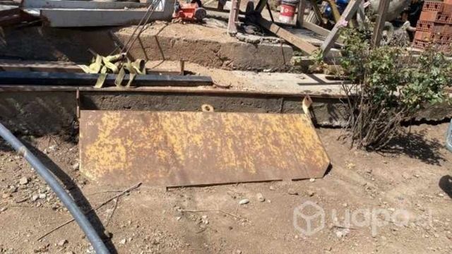 Vendo camión tolva de 7 cubos sin motor l