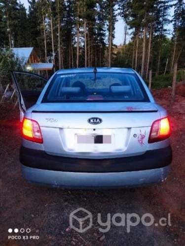 Kia rio JB 2007