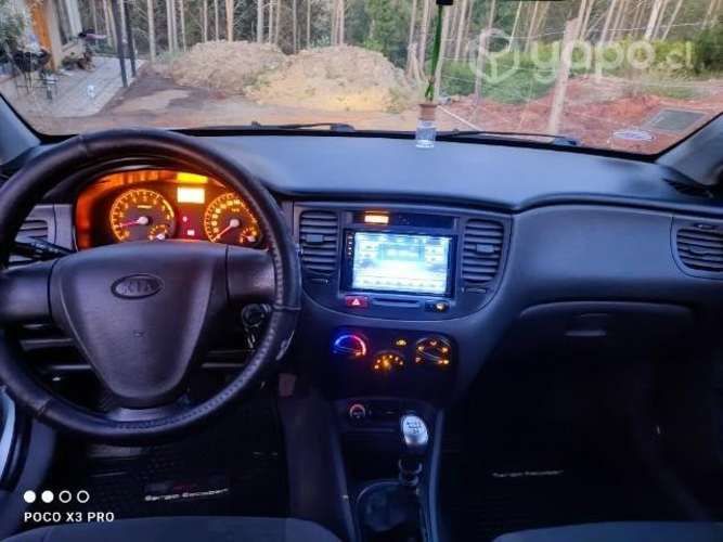 Kia rio JB 2007