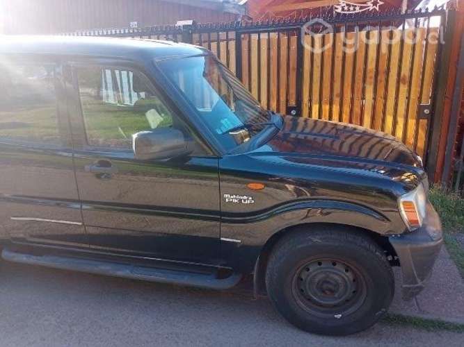 Camioneta Mahindra 4x2 2012