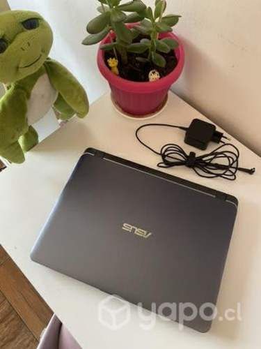 Notebook Asus X407UA con 12 GB de RAM y 1TB