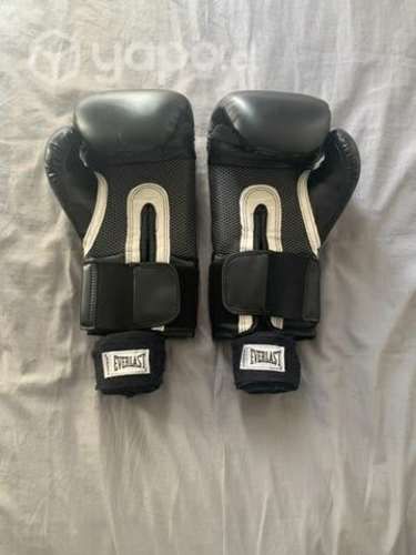 Guantes de box everlast + vendas