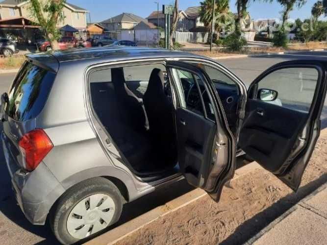 Suzuki Celerio 2018 automático full equipo