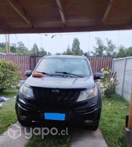 Mahindra xuv500 2014