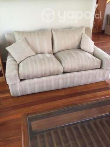 Sillón de pluma hermoso