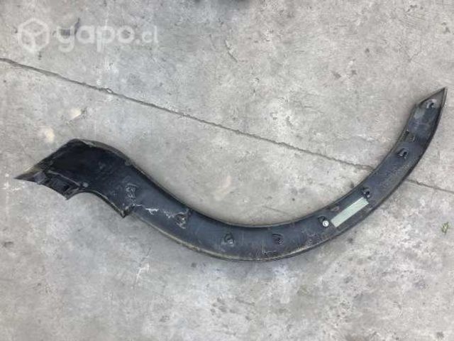 Moldura volvo xc70 (35.35)