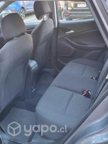 Chevrolet tracker 1.2t ls mt p2 2023