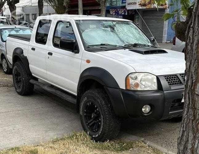 NISSAN TERRANO, año 2012