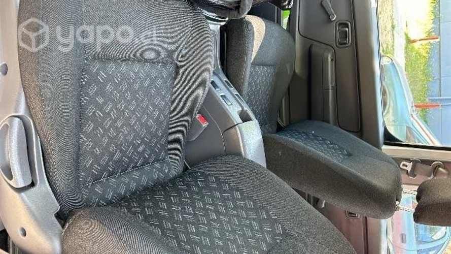 NISSAN TERRANO, año 2012