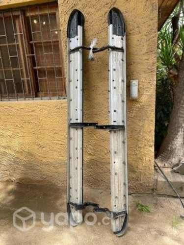 Pisaderas para Hilux 2022