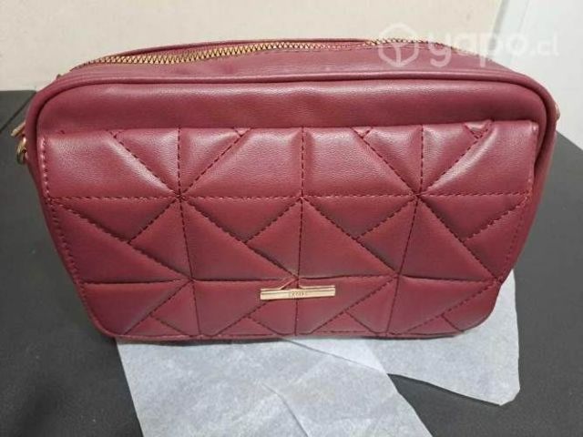 Bolso burdeo
