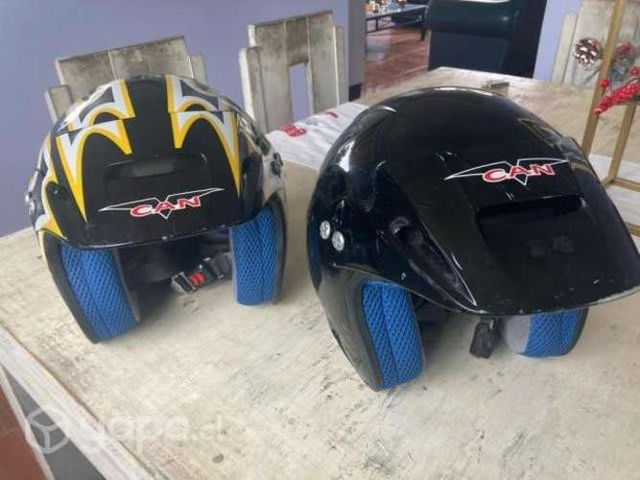 Promo de 2 Cascos marca CAN para niños