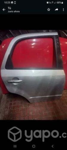 Puerta trasera derecha suzuki sx4 2012