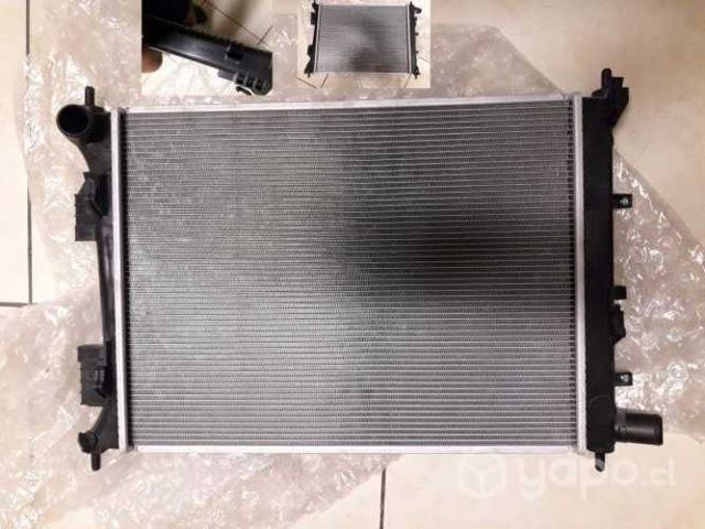Radiador de agua. hy accent rb r000