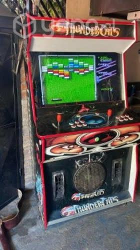 Wurtlizer con videojuegos incluido 2x1,