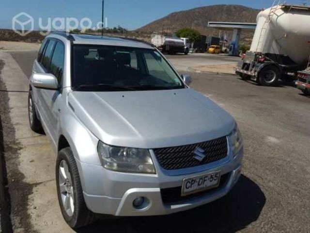 Vendo Suzuki gran nómade por renovación