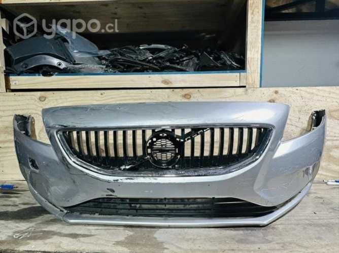 Parachoque Volvo v40 (2914-2017)