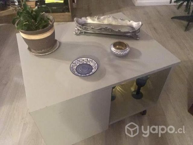 Mesa de centro o esquinera