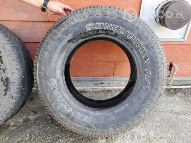 Neumático Nankang Conqueror NUEVO con clavos