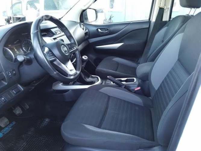 Nissan navara 2021