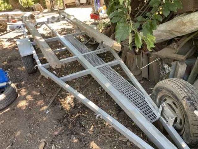 Carro de arrastre para bote