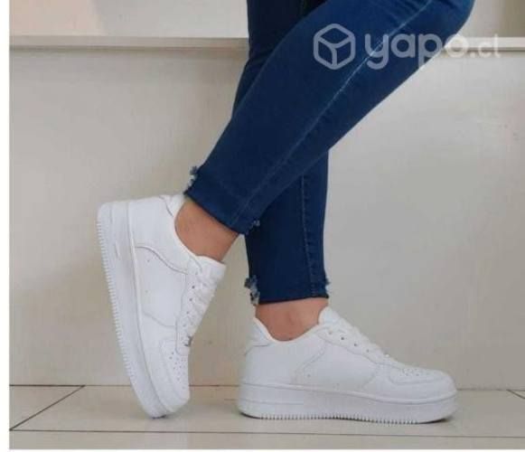 Zapatillas totalmente nuevas