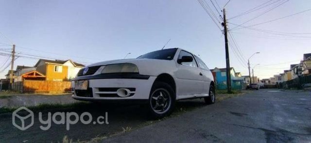Volkswagen gol G3 año 2000