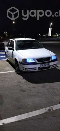 Volkswagen gol G3 año 2000