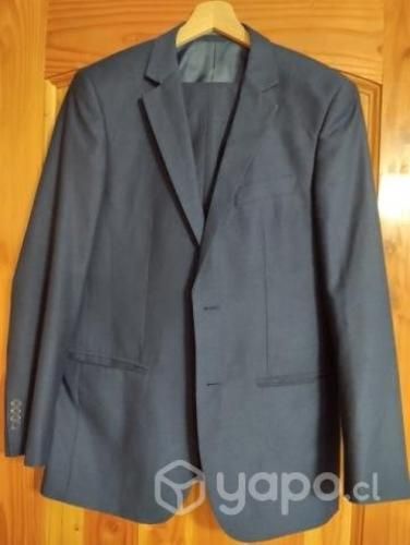 Traje chaqueta más pantalón marca Mavianni