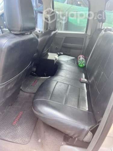 DODGE RAM 2500 año 2008
