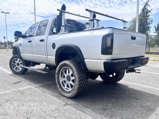 DODGE RAM 2500 año 2008