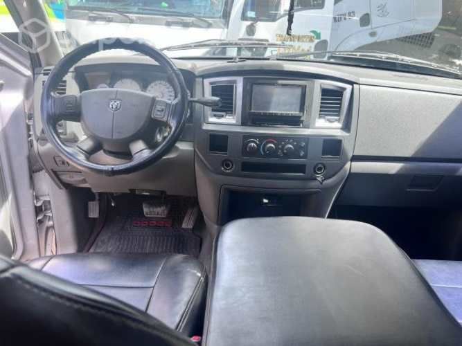 DODGE RAM 2500 año 2008
