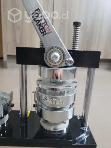 Máquina de chapitas + Matriz de 58MM