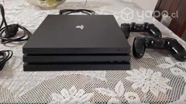 PS4 Pro usada