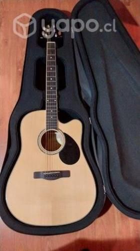 Excelente guitarra+funda incluida