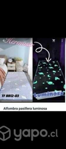 Bajadas de camas luminosos hermosas