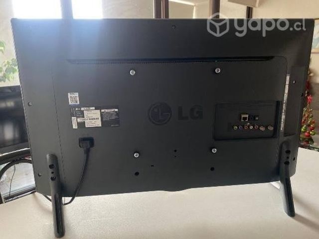 Televisor LG Smart TV HD 32’’